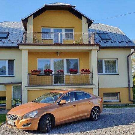 Apartmany Anna Besenova Bagian luar foto
